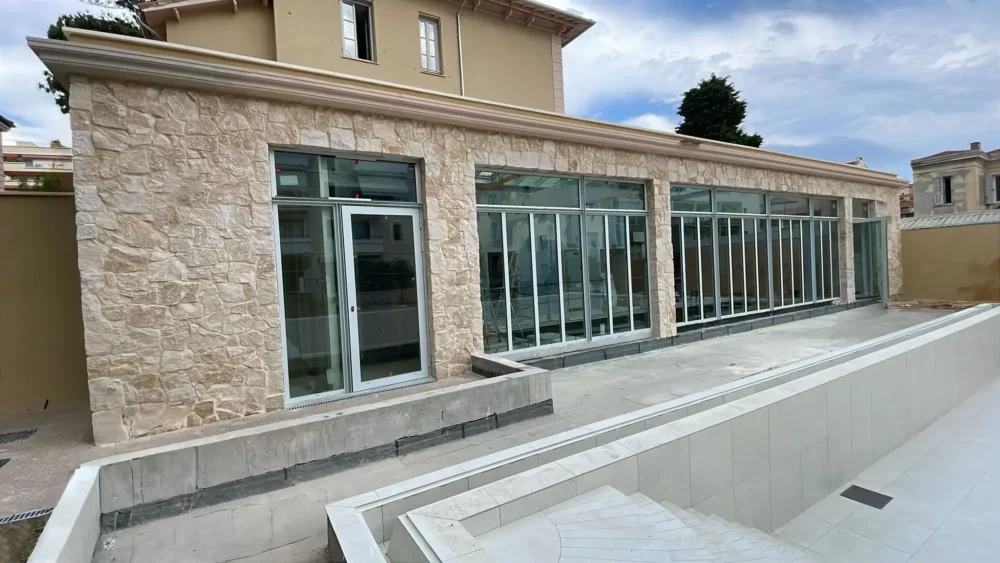 parement en pierre evora façade en pierre naturelle mur en pierre de parement www.mineralstones.fr Nice Cannes Antibes Cagnes-sur-Mer