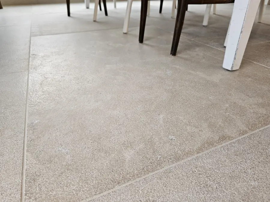 dallage pierre égypte dalle www.mineralstones.fr antidérapant contemporain Nice Cannes Antibes