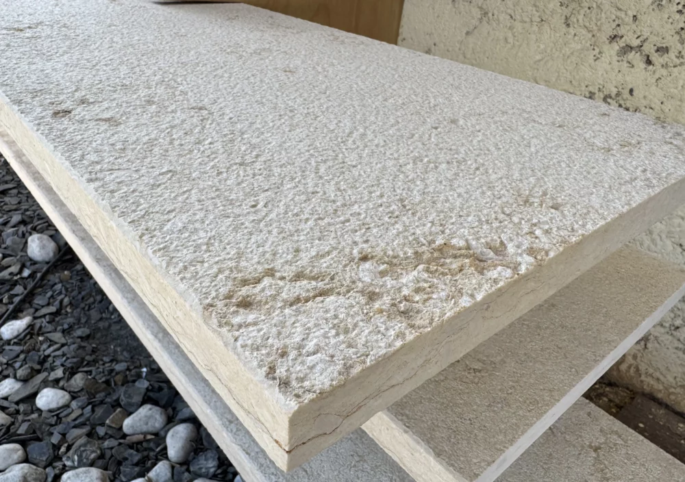 marche escalier selena rustique www.mineralstones.fr Nice Cannes Antibes Cagnes-sur-Mer