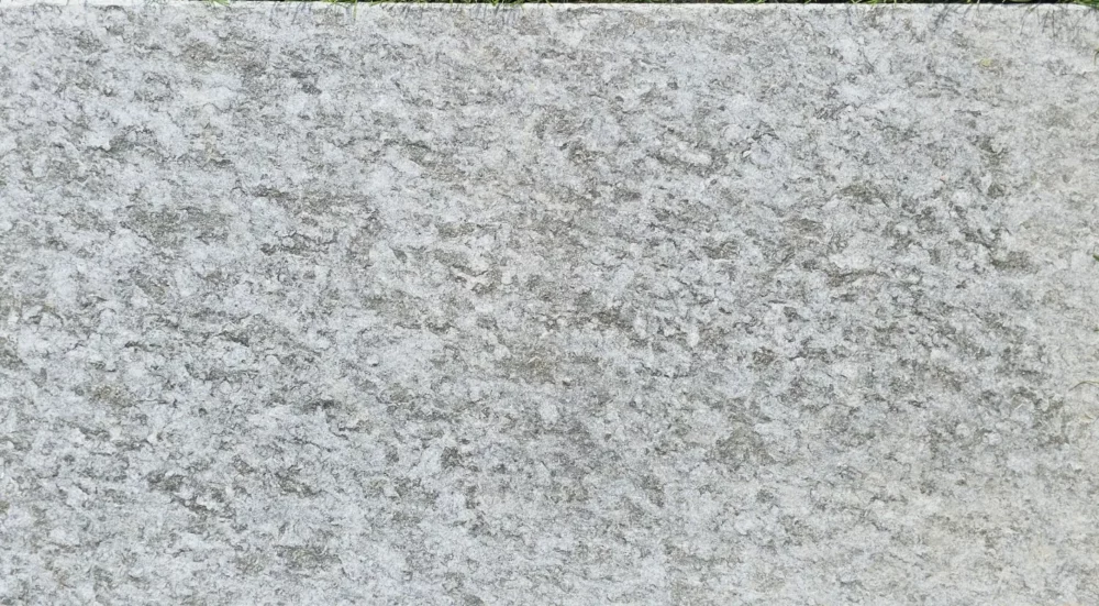 couvertine en pierre luserne www.mineralstones.fr Nice Cannes Antibes Cagnes-sur-Mer Alpes-Maritimes 06