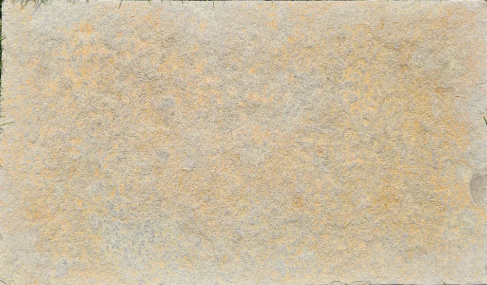 dallage en pierre naturelle mandi beige 60x40x2cm dalle en pierre naturelle sol en pierre au meilleur prix Mineral Stones spécialiste pierre naturelle