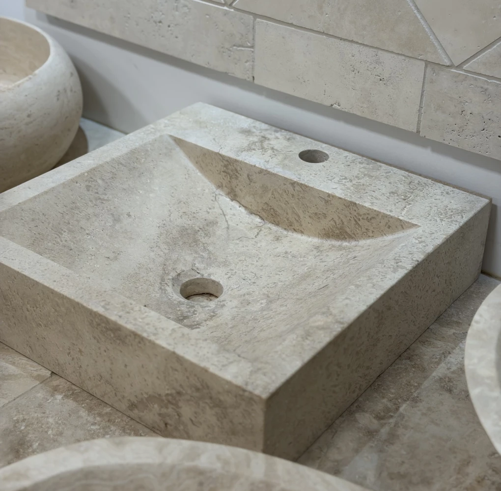 Vasque en pierre Travertin – Emira